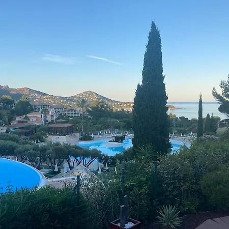 Le Cocon Du Hameau Village Cap-esterel Rdj-parking-climatise Apartment Drammont